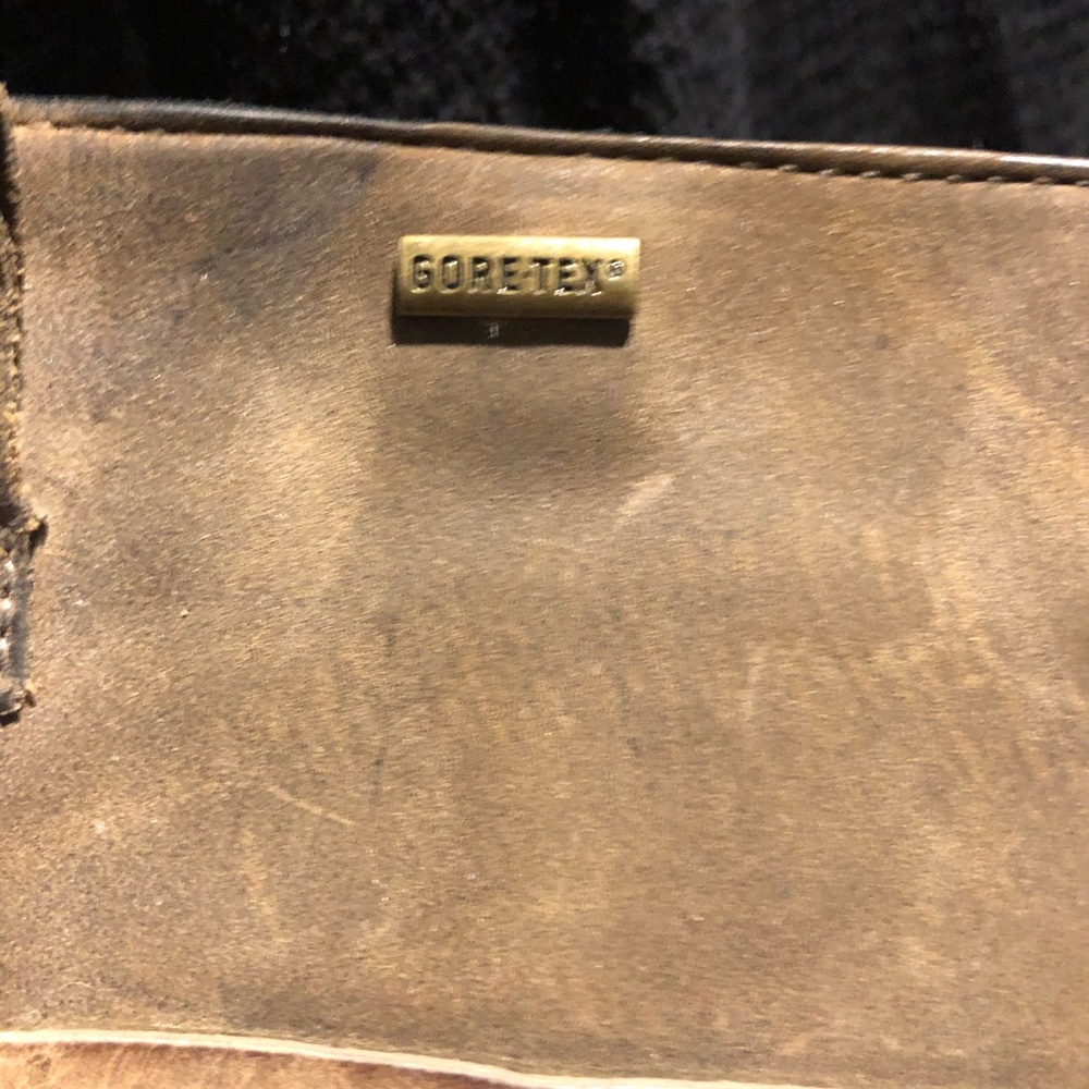Boots - Picture 3 of 7